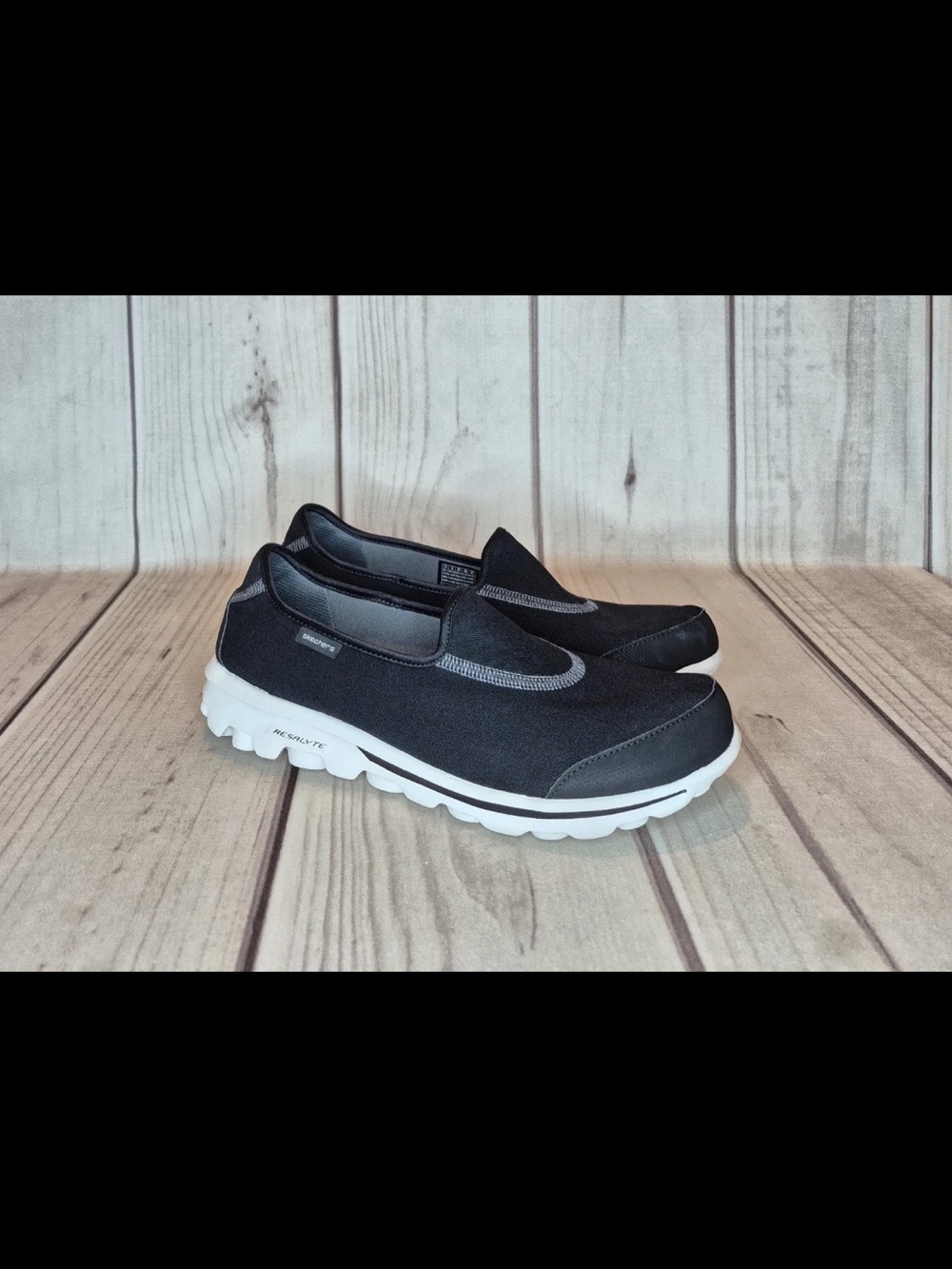 Skechers Go Walk Women's Size 11EW Blk/Wht Lightweight Slip-On Walking Shoes
